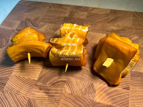 Шашлычок из кальмара х/к в Первоуральске