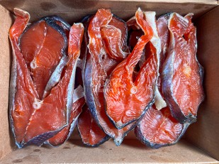 Тюлька вяленая: Стейк дикого лосося 