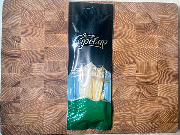 Сыр 60 гр ГОРНЫЙ СЫРОВАР (Нити копчёные) в Первоуральске