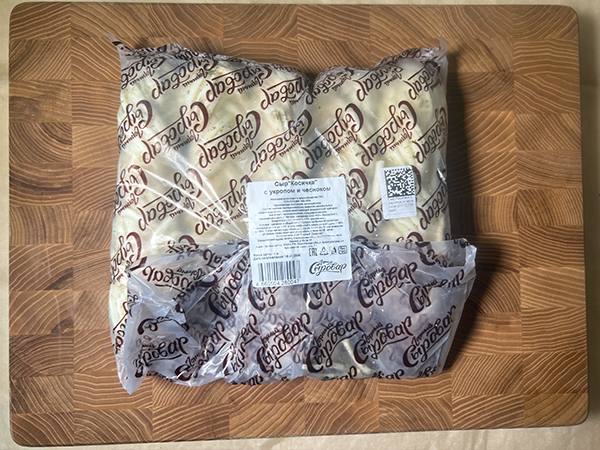 Сыр 1 кг ГОРНЫЙ СЫРОВАР (Косичка с укропом и чесноком) в Первоуральске